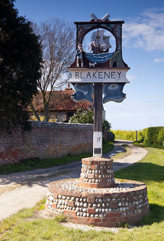 D0N8JK; Blakeney village sign